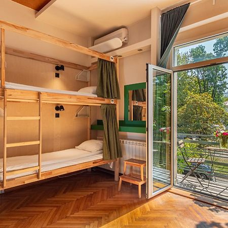Cabbage Hostel Белград Екстер'єр фото